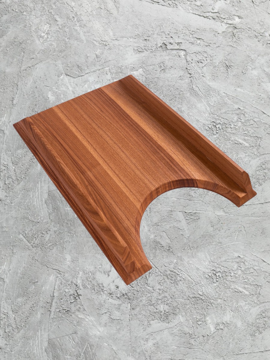 Разделочные доски с выемкой под тарелку